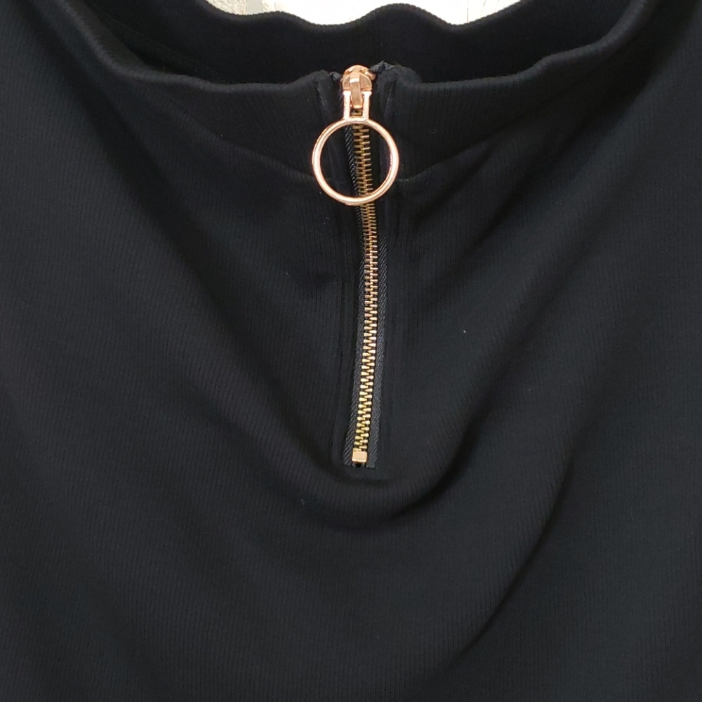 GUESS/ top - Picture 4 of 7